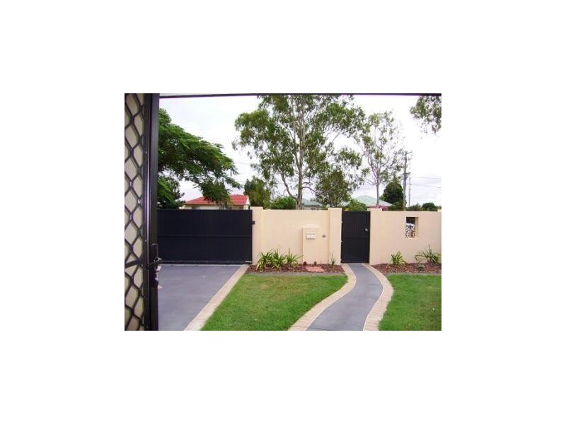 104 Randall, Wynnum West QLD 4178