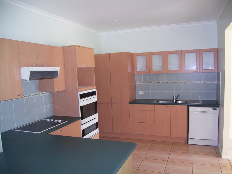 47 Bethania Street, Lota QLD 4179