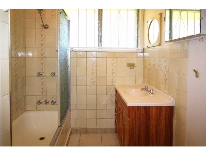 Stafford Heights QLD 4053