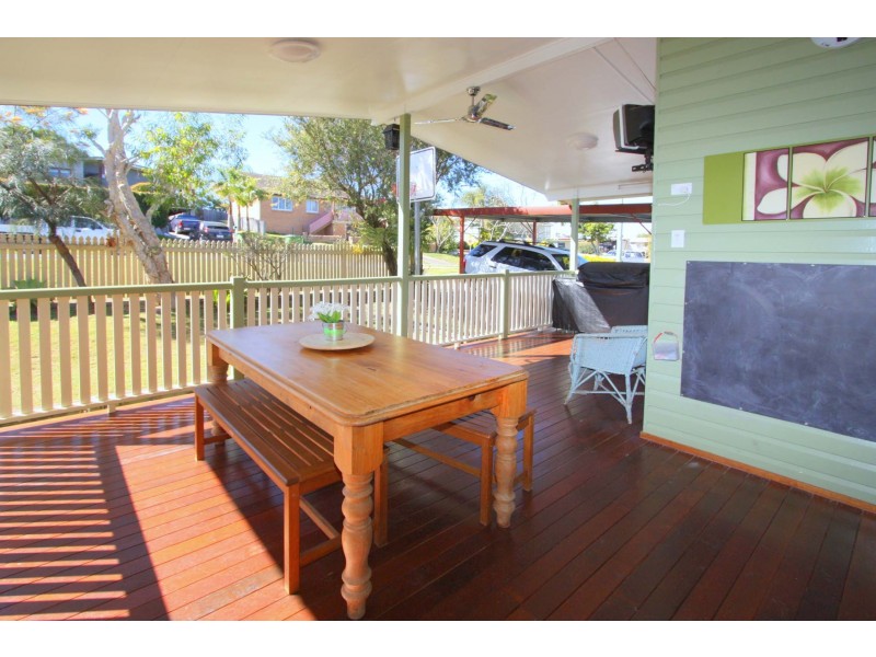 Arana Hills QLD 4054