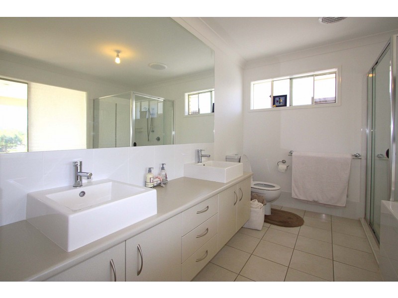 Wavell Heights QLD 4012