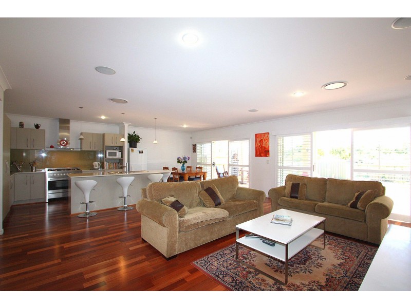 Wavell Heights QLD 4012