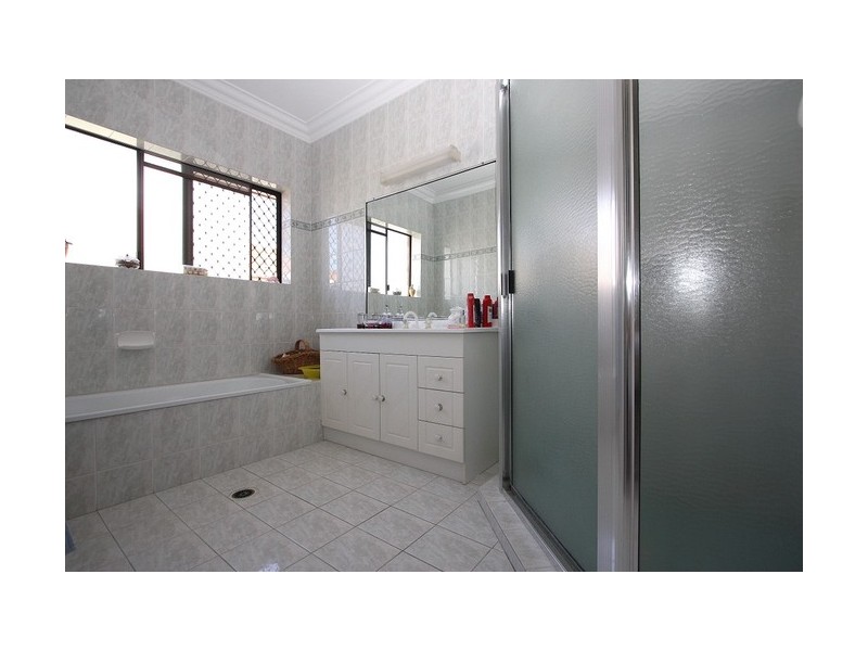 56 Allira Crescent, Carseldine QLD 4034