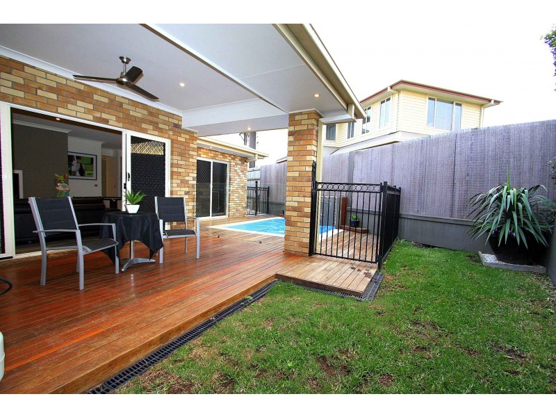 Warner QLD 4500