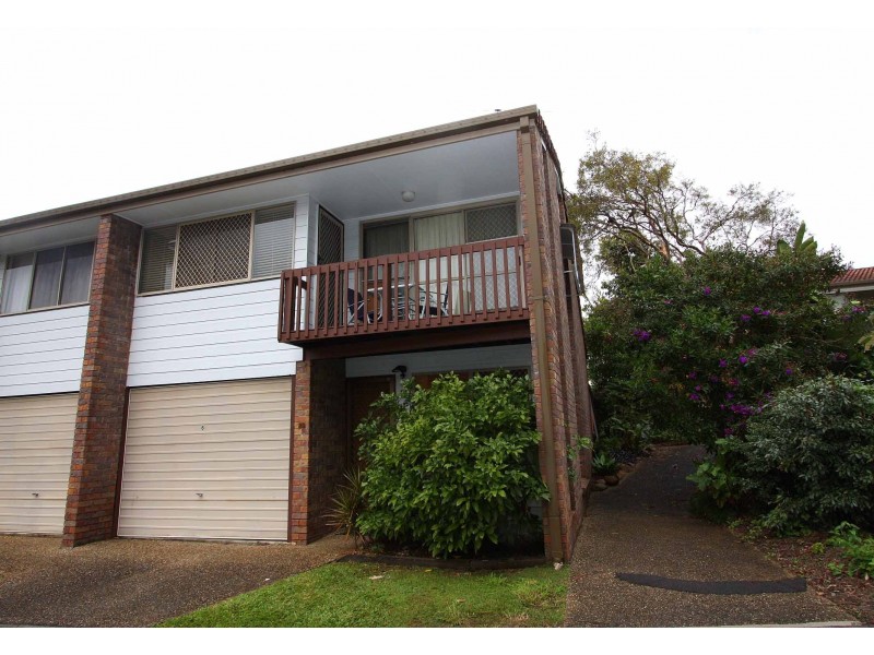 Arana Hills QLD 4054