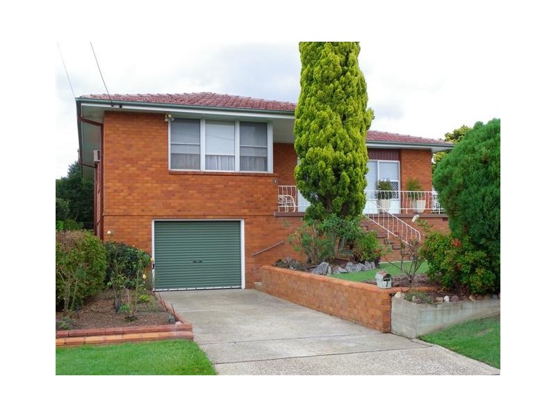 1 Fox Crescent, Wauchope NSW 2446