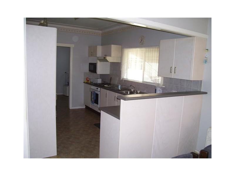 32 JOHNSTON STREET, Wauchope NSW 2446