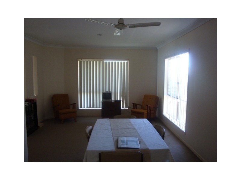 Rothwell QLD 4022