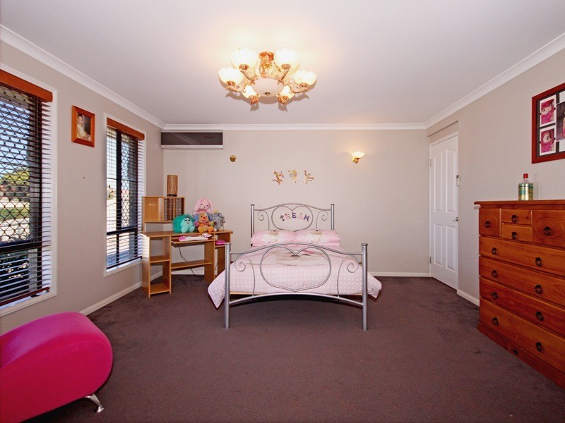 4 Magpie Court, Deception Bay QLD 4508