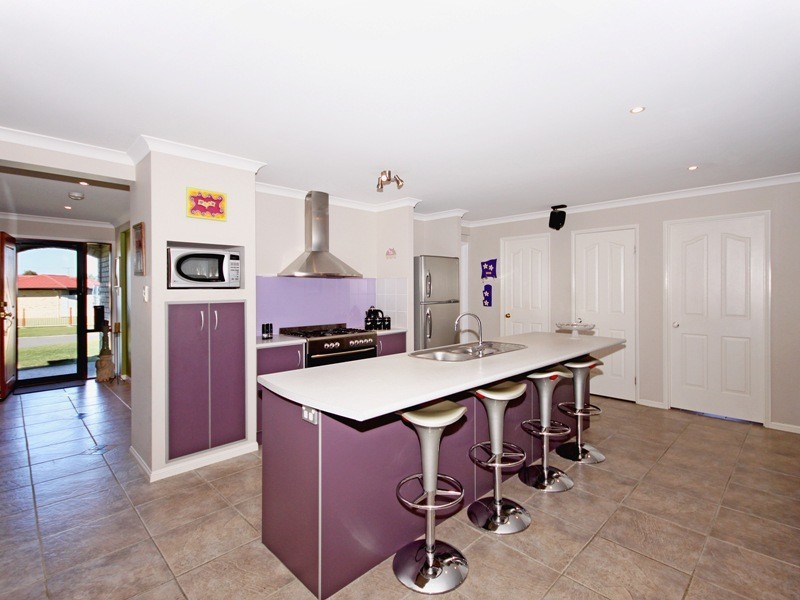 4 Magpie Court, Deception Bay QLD 4508