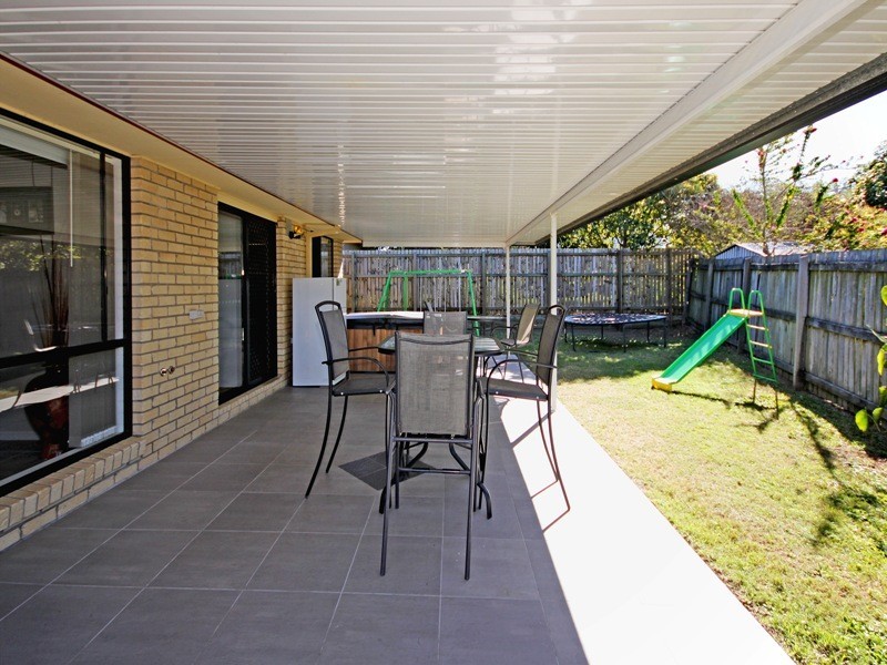 4 Magpie Court, Deception Bay QLD 4508