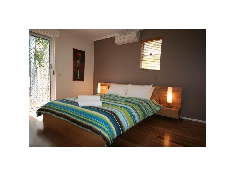 4/5 Katharina Street – Noosa Hill, Noosa Heads QLD 4567