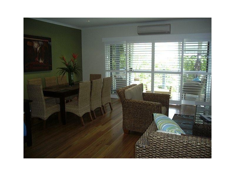 4/5 Katharina Street – Noosa Hill, Noosa Heads QLD 4567