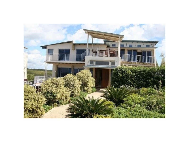 8 Marcus Dunes – Castaways Beach, Castaways Beach QLD 4567