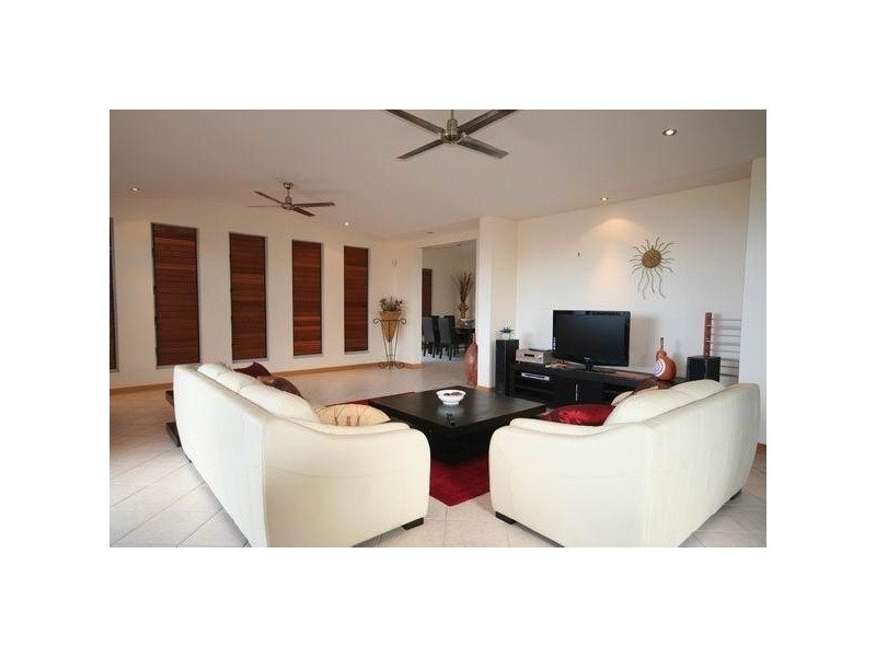 8 Marcus Dunes – Castaways Beach, Castaways Beach QLD 4567