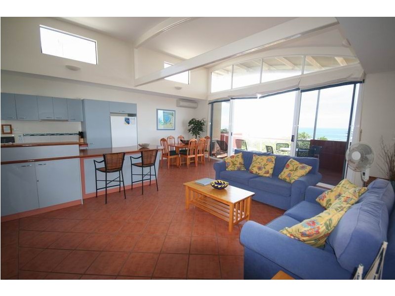 11/1 Selene Street, Sunrise Beach QLD 4567