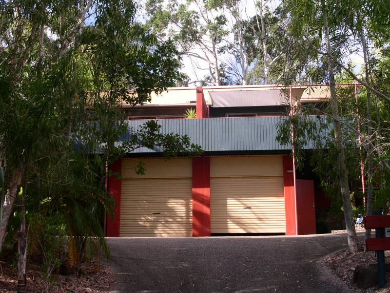 1/25 Bottlebrush Ave, Noosa Heads QLD 4567