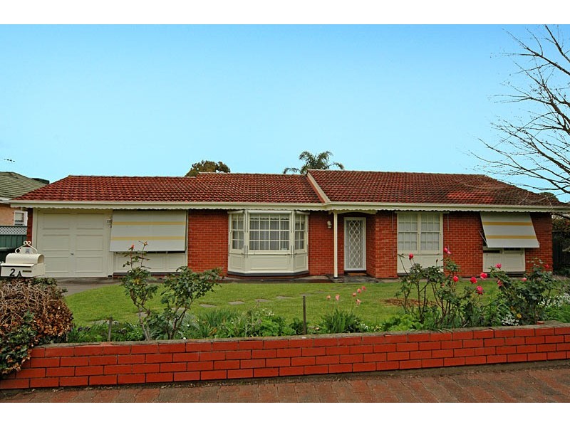 2A Emily Ave, Clapham SA 5062