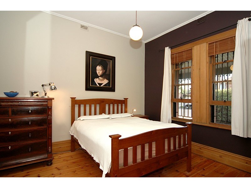 15 Gawler Ave, Welland SA 5007