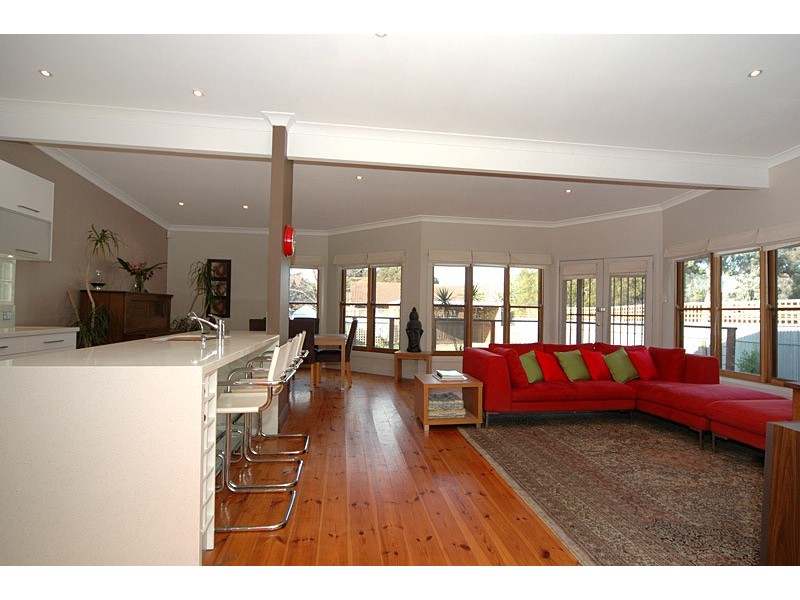 15 Gawler Ave, Welland SA 5007