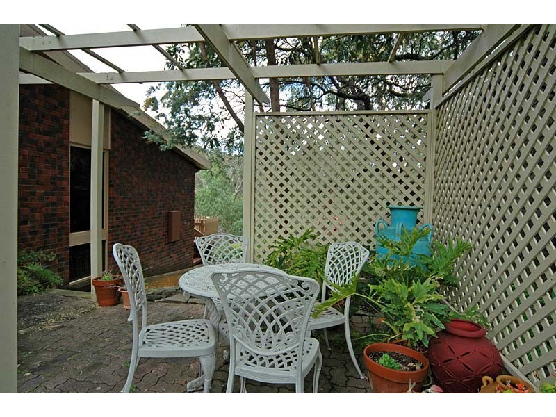 76 Gleneagles Road, Mount Osmond SA 5064