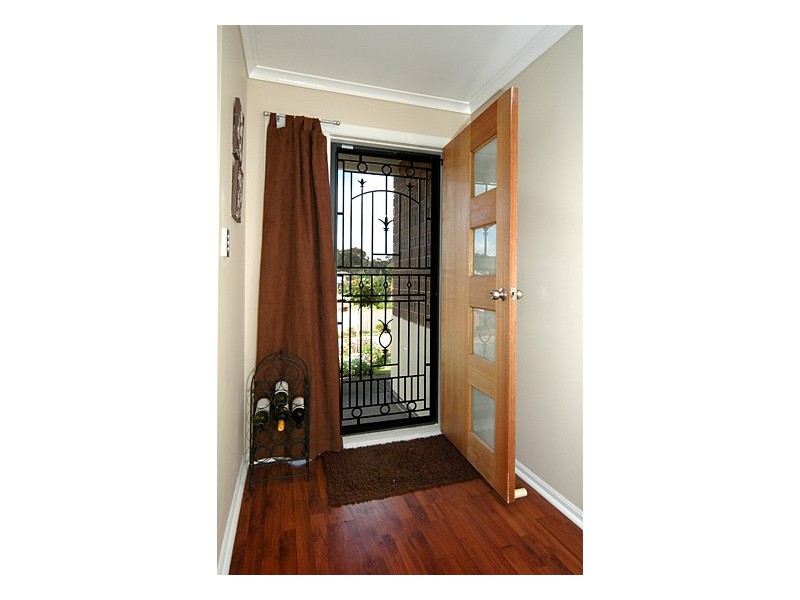 10 Estate Drive, Flagstaff Hill SA 5159