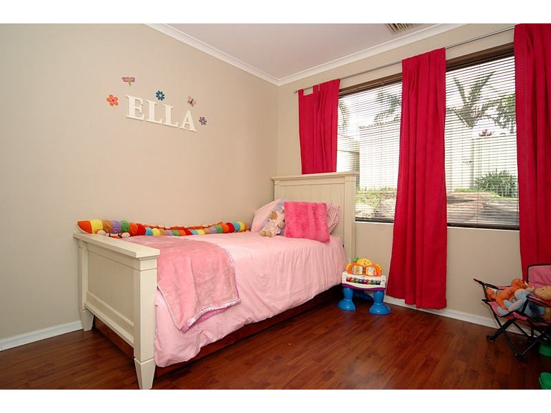 10 Estate Drive, Flagstaff Hill SA 5159