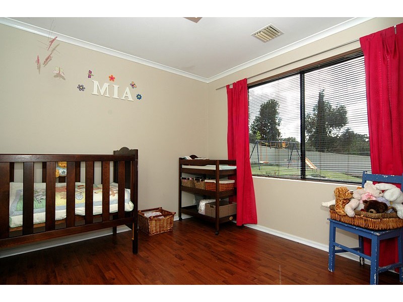 10 Estate Drive, Flagstaff Hill SA 5159