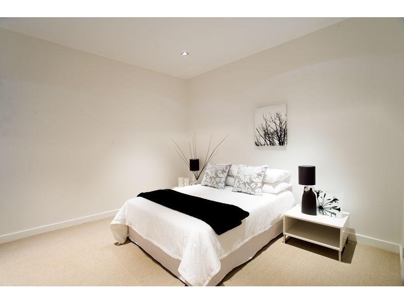 11/156 Brighton Road, Elsternwick VIC 3185