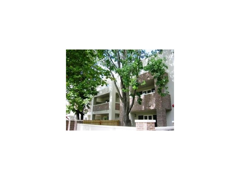 13/135 Brighton Road, Elwood VIC 3184