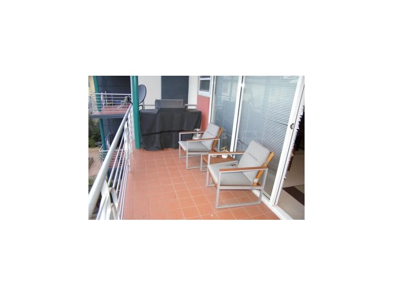 36/18-20 The Esplanade, St Kilda VIC 3182