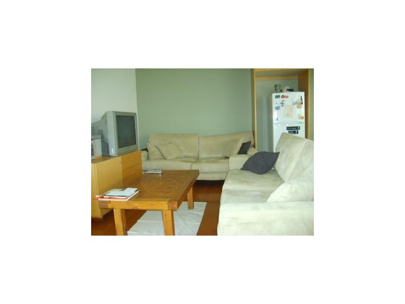 3/102 Barkly Street, St Kilda VIC 3182