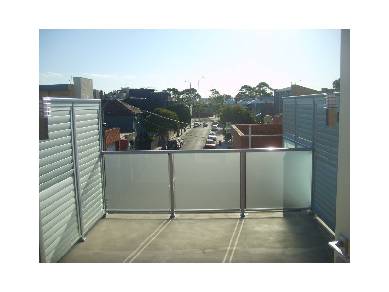 14 Lynott Street, St Kilda VIC 3182