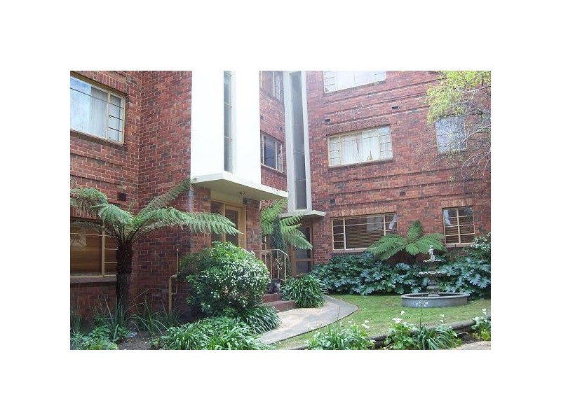 1/10A Mitford Street, St Kilda VIC 3182