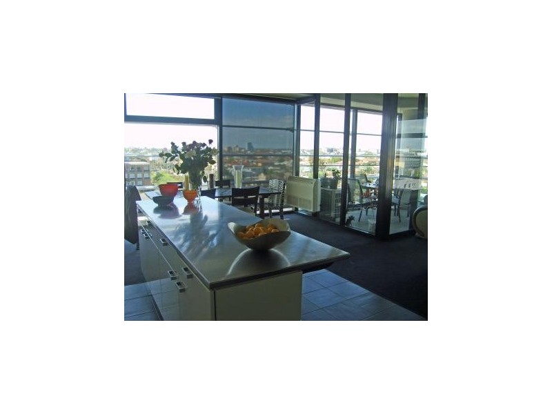 7E/635 St Kilda Road, Melbourne VIC 3004