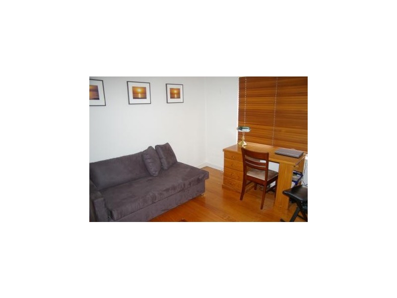 4/1 Hughenden Street, St Kilda East VIC 3183