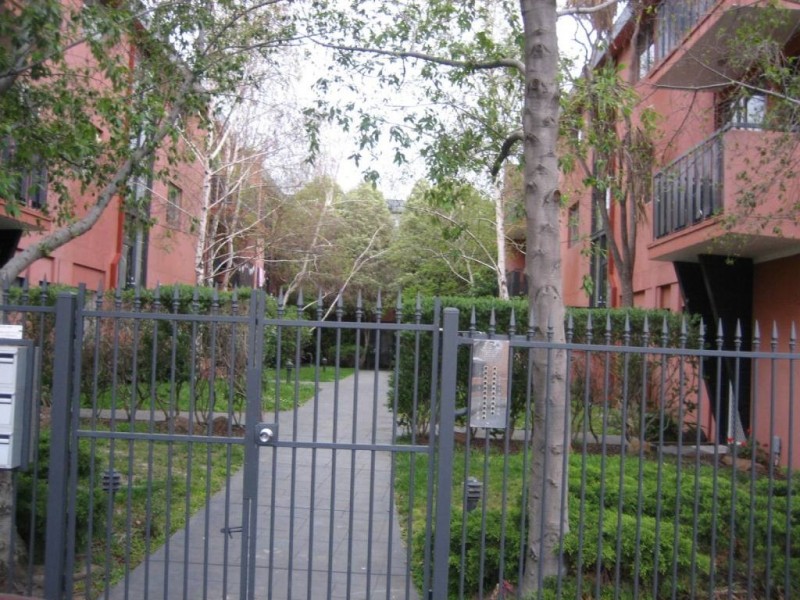 38/11 The Avenue, St Kilda East VIC 3183