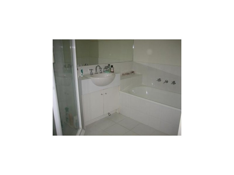 38/11 The Avenue, St Kilda East VIC 3183