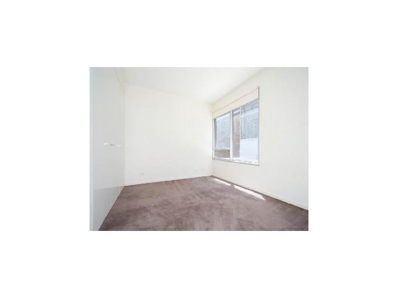 23/12 Fitzroy Street, St Kilda VIC 3182