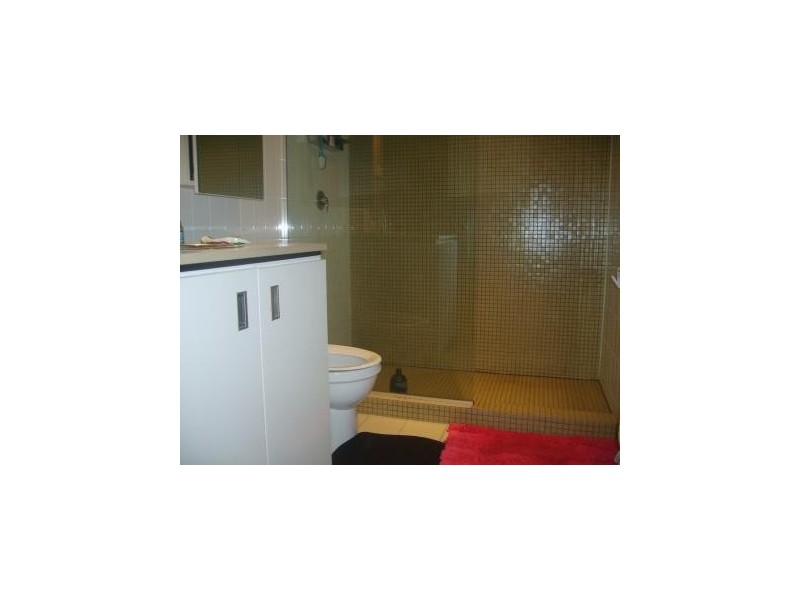 402/3 Greeves Street, St Kilda VIC 3182