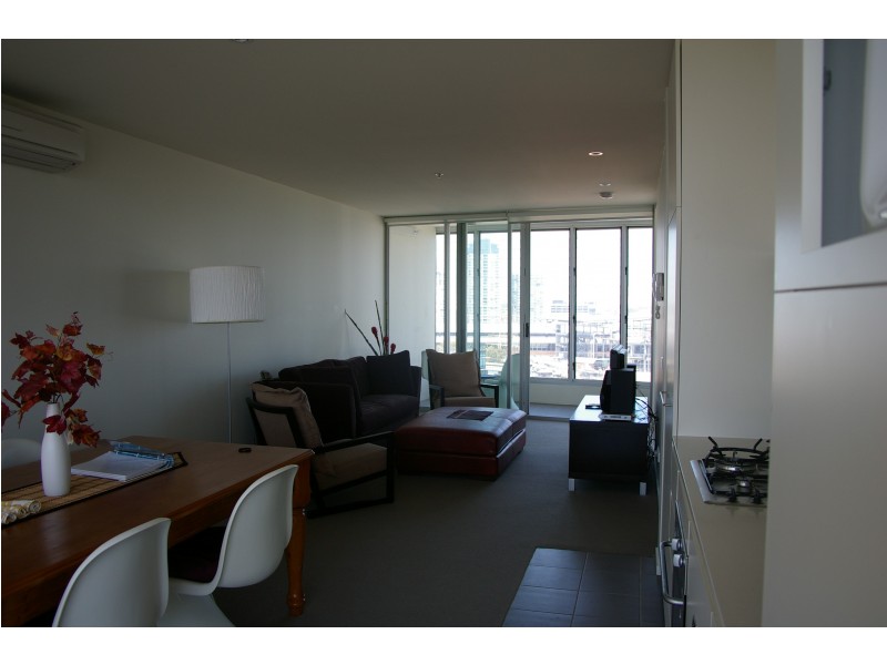 1101/8 McCrae Street, Docklands VIC 3008