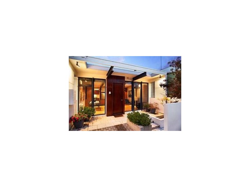 16 Young Street, St Kilda East VIC 3183