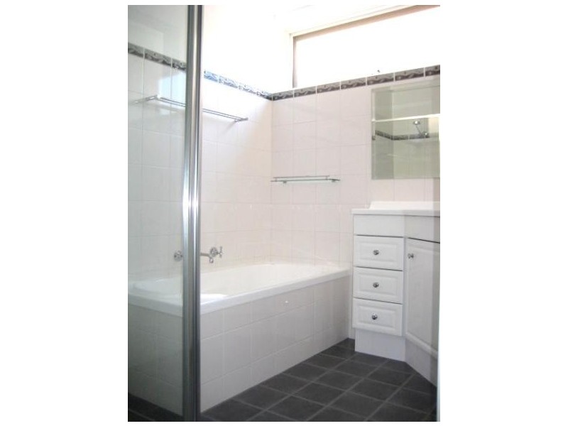 3/154 Brighton Road, St Kilda VIC 3182