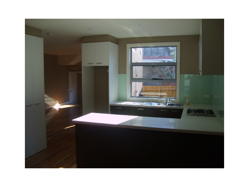 10 Lynott Street, St Kilda VIC 3182