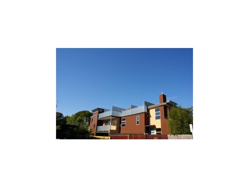 12 Lynott Street, St Kilda VIC 3182