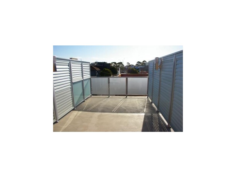 12 Lynott Street, St Kilda VIC 3182