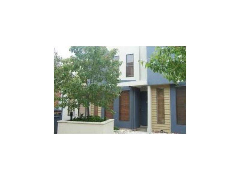 13/97 Cruikshank Street, Port Melbourne VIC 3207