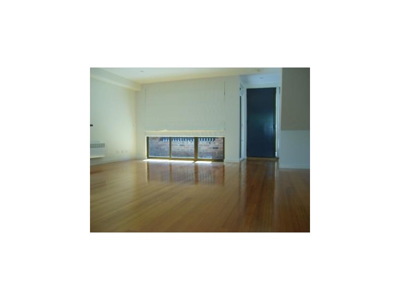 13/97 Cruikshank Street, Port Melbourne VIC 3207