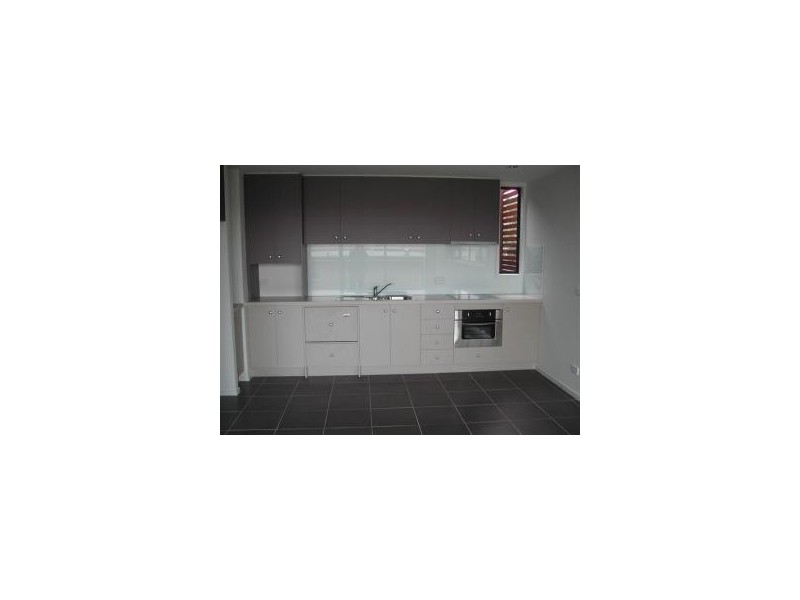 10/30 Selwyn Avenue, Elwood VIC 3184