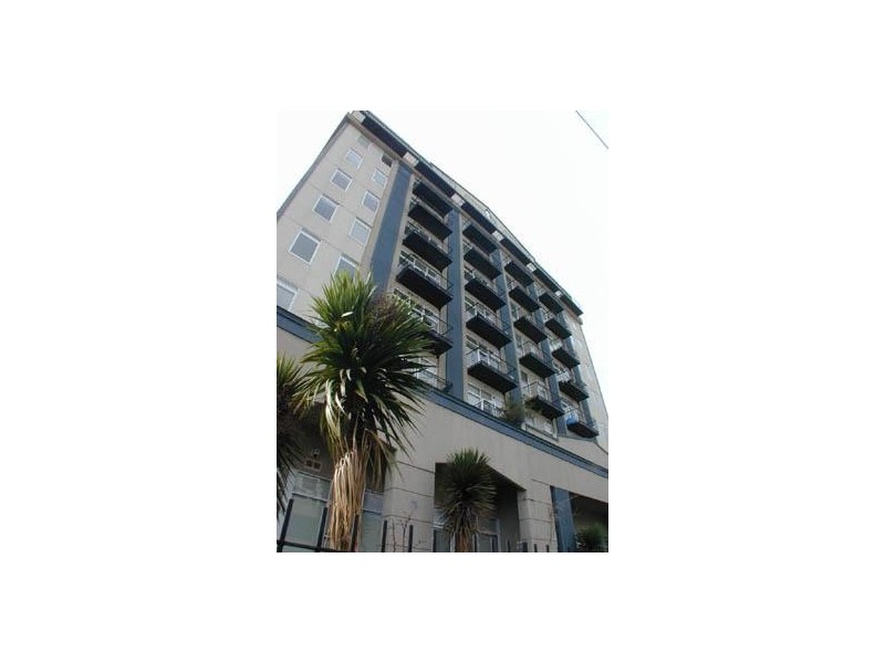 12/30 Miles Street, Southbank VIC 3006